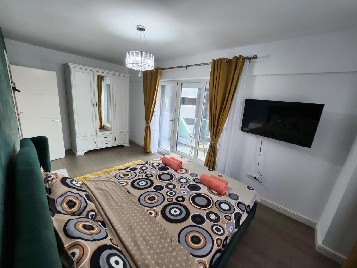 Near Airport 2 Rooms Apartments In Himson Iasi Luaran gambar