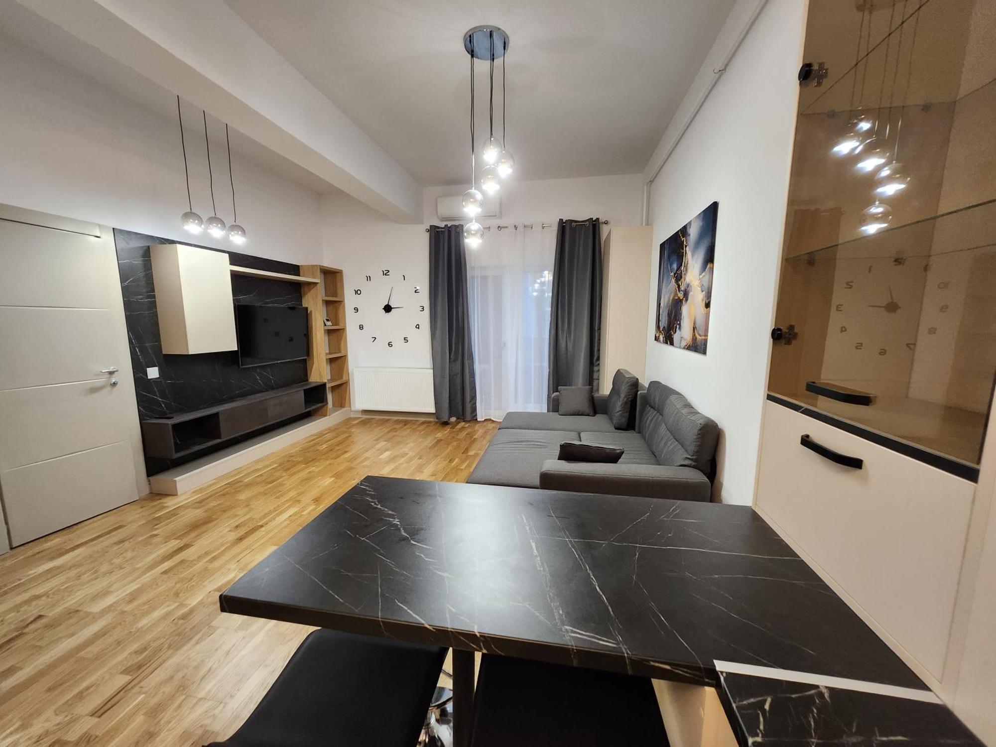 Near Airport 2 Rooms Apartments In Himson Iasi Luaran gambar